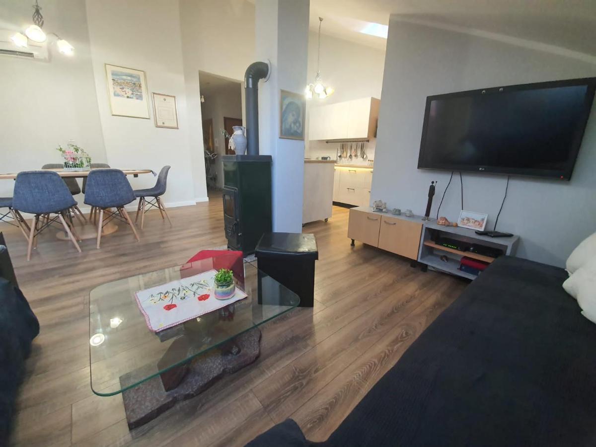 Apartment D Free Parking & Wifi, Walking Distance To Centrum Zadar Exterior foto